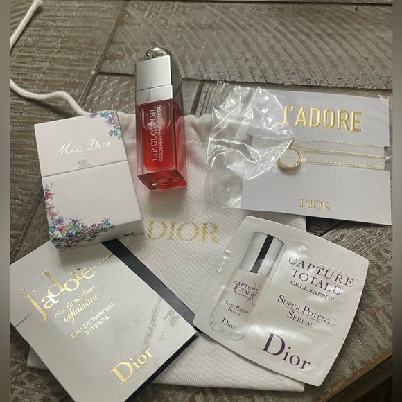 Dior Jewelry - Dior J'adore and Lip Glow Oil Set